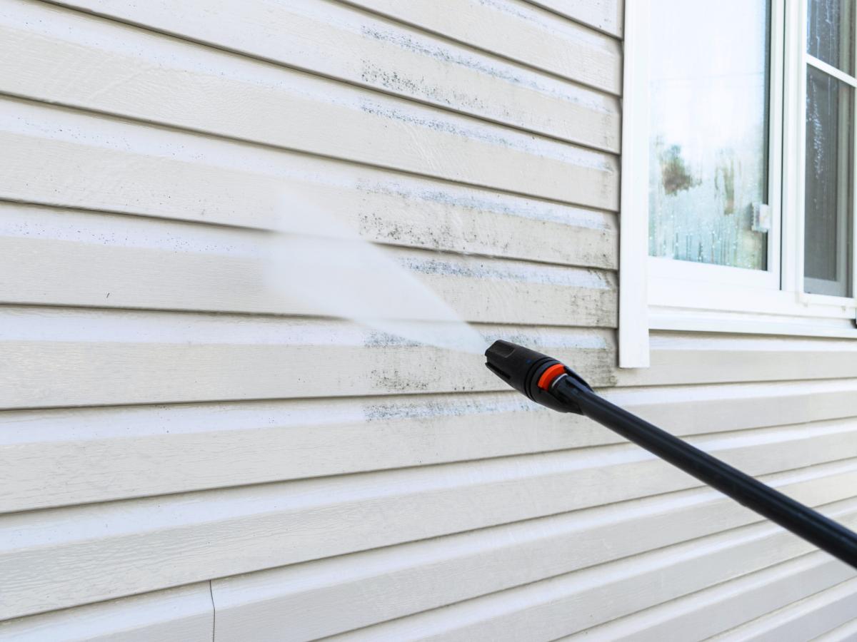 Our team member provide power washing in Beverly Hills, CA