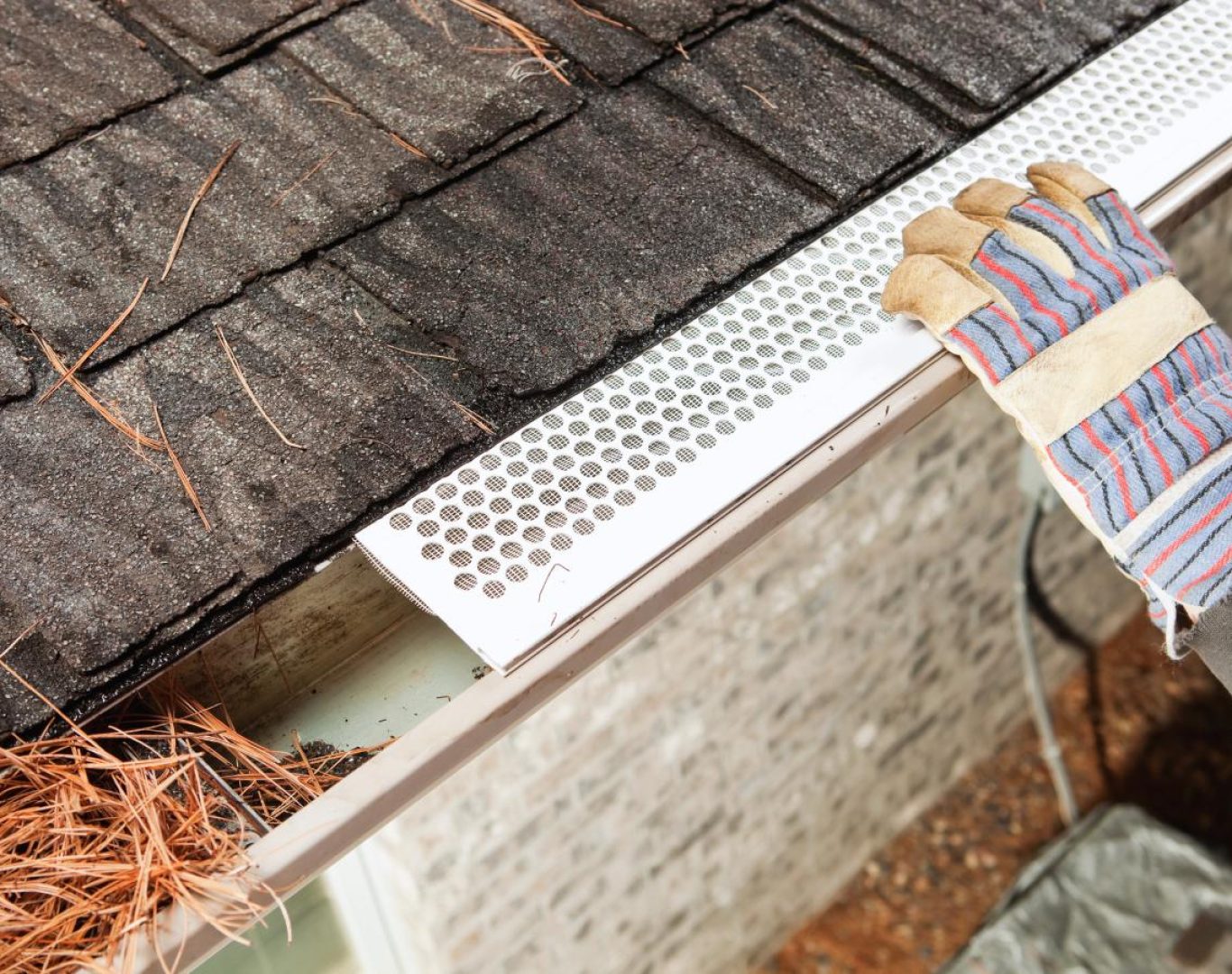 Gutter cleaning services in Encino, CA for home maintenance and protection